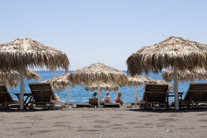 Νέες 413 παραβάσεις στον αιγιαλό- Συνεχίζεται το μπαράζ ελέγχων