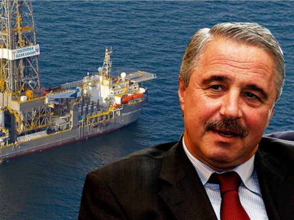 Μανιάτης: 20 θαλάσσια "οικόπεδα" για έρευνες στους επενδυτές