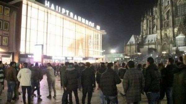 Πυροβολισμοί στην Κολωνία: Υπό κράτηση ένας άντρας