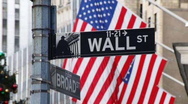 Με νέα ιστορικά υψηλά έκλεισε η Wall Street