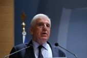 Στα δικαστικά έδρανα το ζεύγος Παπαντωνίου για το πόθεν έσχες