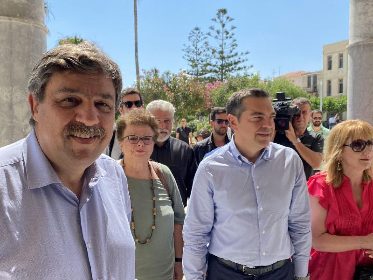 Τσίπρας: Τα νοσοκομεία καταρρέουν, υπό διάλυση το ΕΣΥ