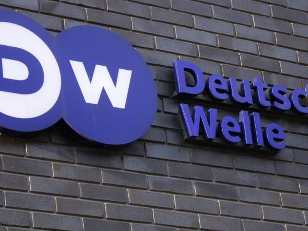 Κύμα στήριξης και αλληλεγγύης στην Deutsche Welle