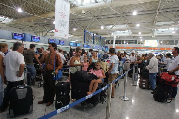 Η τουριστική κίνηση του 2016 ανά αεροδρόμιο-Ευχάριστες και δυσάρεστες εκπλήξεις