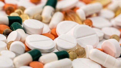 Κομισιόν: Στόχος η αποφυγή οποιασδήποτε διαταραχής της αγοράς φαρμάκων