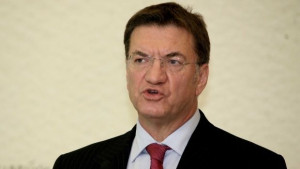 Ο Πέτρος Ευθυμίου Πρόεδρος του Συνεδρίου του ΠΑΣΟΚ