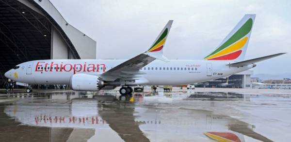 WSJ: Οι ΗΠΑ διενεργούν έρευνα για τα Boeing 737 MAX