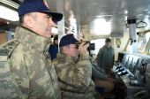 Οι Τούρκοι συνεχίζουν να... διαφημίζουν τη «βόλτα» στα Ίμια