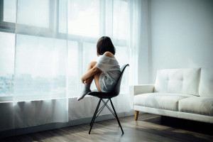 Τι συμβαίνει στο σώμα μας όταν νιώθουμε μοναξιά