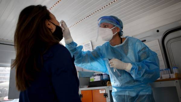 ΕΟΔΥ: 6.323 rapid tests το Σάββατο 15/5- 114 θετικά