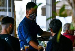 'Ερχεται μπαράζ ελέγχων σε εστίαση και διασκέδαση