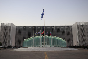 Αποκαλυπτήρια της νέας βιοκλιματικής όψης του ΥΠΕΘΑ: Τα μηνύματα Μητσοτάκη, Δένδια, Μυτιληναίου