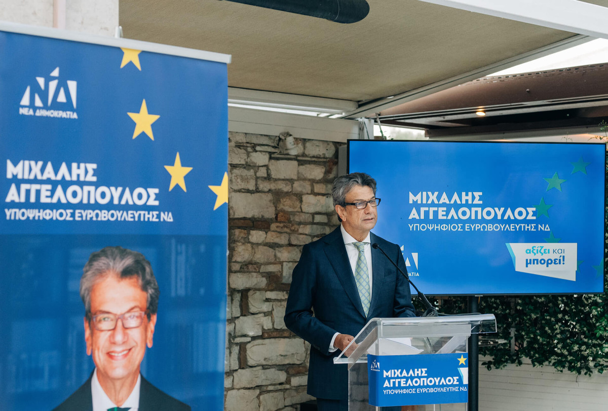 Κατάμεστη από γυναίκες η εκδήλωση του υποψήφιου ευρωβουλευτή της ΝΔ, Μιχάλη Αγγελόπουλου