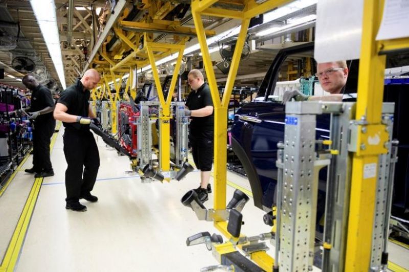 Βρετανία: Ενισχύθηκε ο PMI υπηρεσιών τον Νοέμβριο