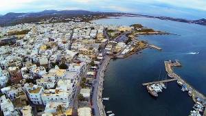 Εστίαση: Τροπολογία για τραπεζοκαθίσματα σε χώρους χερσαίας ζώνης λιμένα