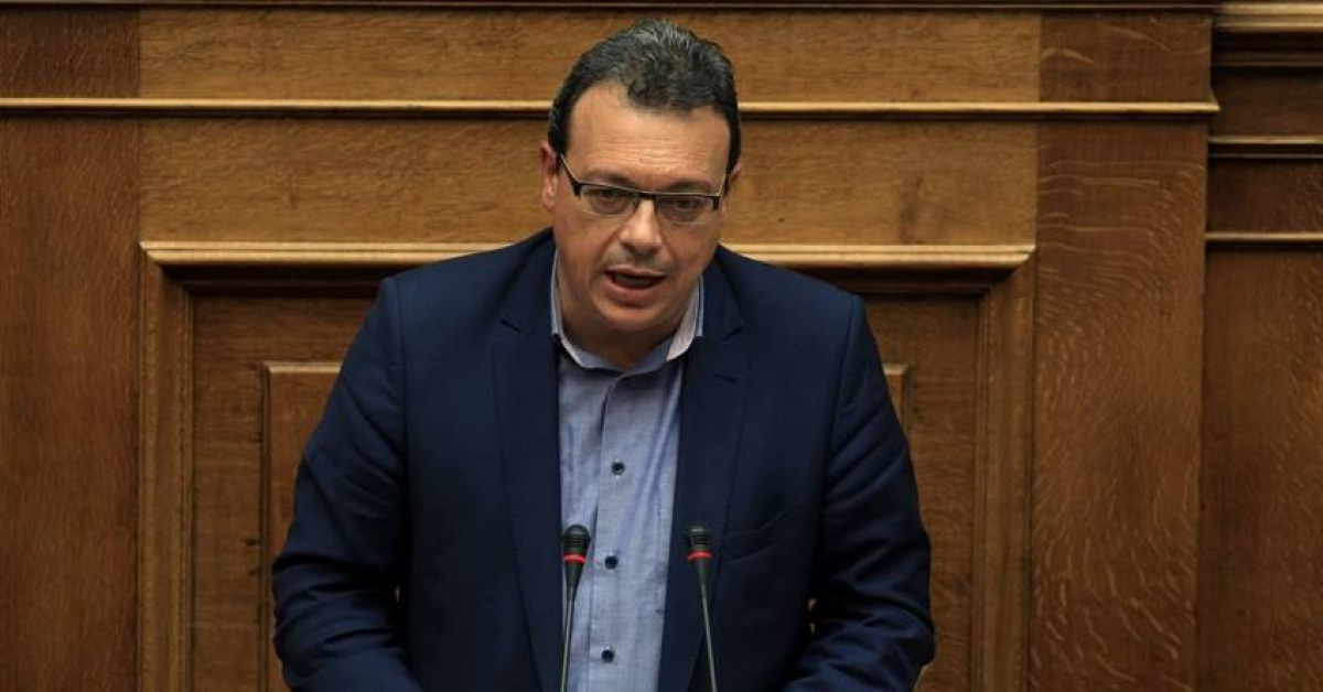 Φάμελλος: Τα υπερκέρδη στην αγορά ηλεκτρισμού να επιστραφούν στους καταναλωτές