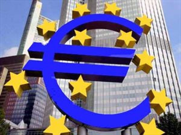 ΕΚΤ: Η Ελλάδα αντιμέτωπη με δημοσιονομικά κενά