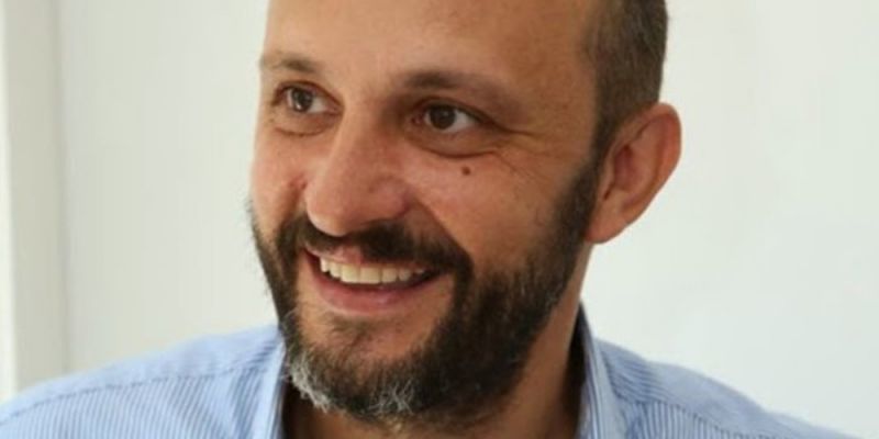 Πέθανε ο δημοσιογράφος Νίκος Τσίτσας