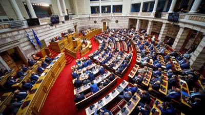Στη Βουλή η τροπολογία για την κυβερνησιμότητα στους δήμους