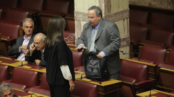 Τσακώθηκαν για τα πτυχία τους Κοτζιάς και Ντόρα (video)