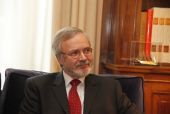 Hoyer (ΕΤΕπ): Αύξηση των νέων χορηγήσεων στην Ελλάδα