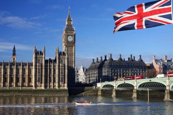 Βρετανία: Αύξηση-ρεκόρ του ΑΕΠ κατά 16% το τρίτο τρίμηνο