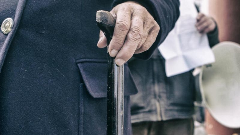 “Ψαλίδι” στις συντάξεις χηρείας φέρνει η νέα εγκύκλιος ΕΦΚΑ