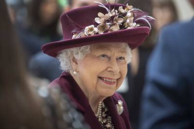 Σε κλοιό πένθους τα 95α γενέθλια της Βασίλισσας Ελισάβετ