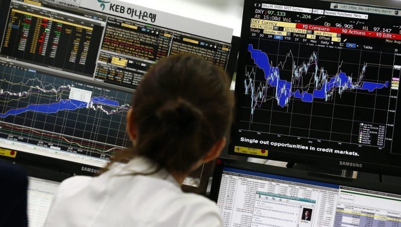«Δοκιμαστικές τομές» στην...ΑΟΖ χρέους για το προφίλ των ελληνικών ομολόγων