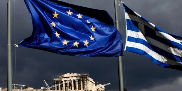 Το Politico... ψιθυρίζει ξανά για Grexit