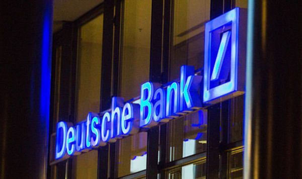 Deutsche Bank: Πτώση 79% στα καθαρά κέρδη στα α&#039; τρίμηνο