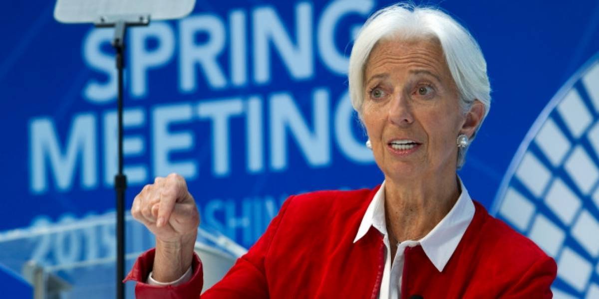 Λαγκάρντ: Ανάγκη συνέχισης της χαλαρής δημοσιονομικής και νομισματικής πολιτικής