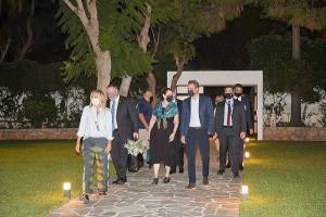 Ο Πρωθυπουργός υποδέχθηκε τον Πομπέο στα Χανιά