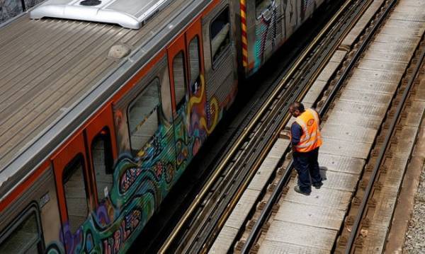 Νεκρός άνδρας που έπεσε στις ράγες του ΗΣΑΠ στον Άγ.Νικόλαο