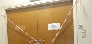 Δήμος Αθηναίων: Σφράγισμα των γραφείων της δημοτικής παράταξης του Κασιδιάρη