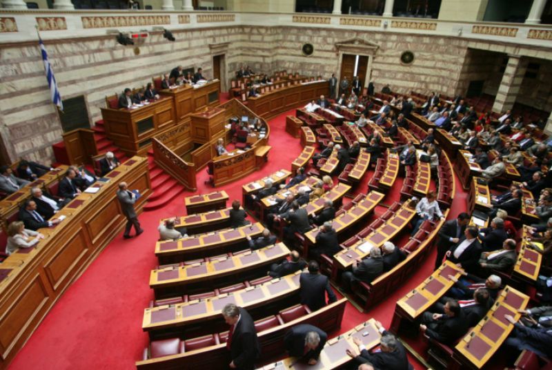 Αντιπολίτευση: Ερωτηματικά για το ταξίδι Τσίπρα στην Άγκυρα