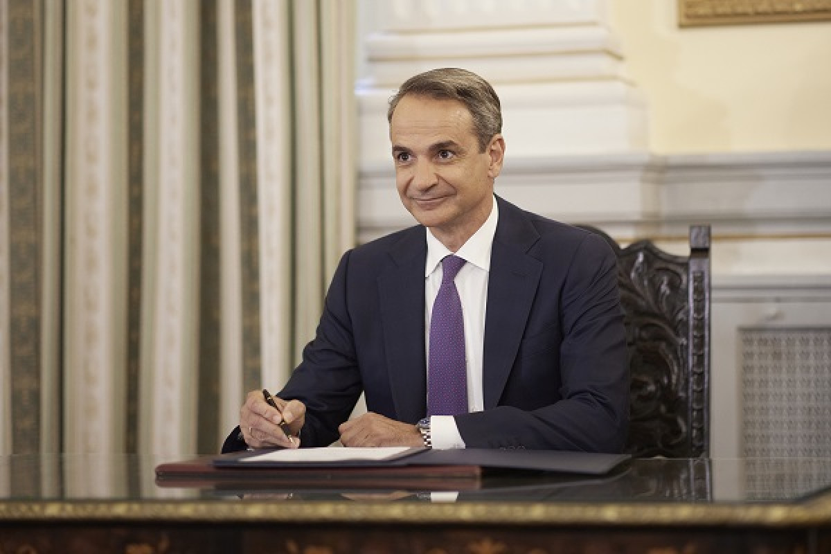 Το πρώτο tweet Μητσοτάκη μετά την ορκωμοσία- «Ξεκινάει σκληρή δουλειά»