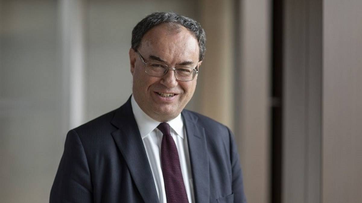 Τράπεζα της Αγγλίας: Κίνδυνος περαιτέρω συρρίκνωσης της οικονομίας