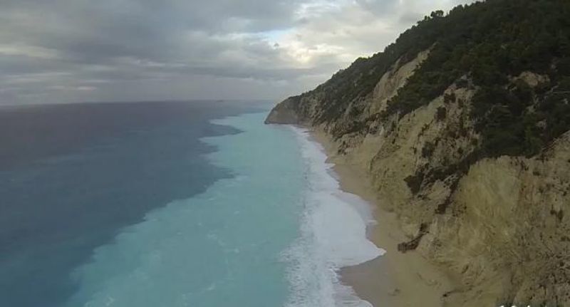 Λευκάδα: Μετακινήθηκε... 36 εκατοστά (!) από τα 6,4 Ρίχτερ