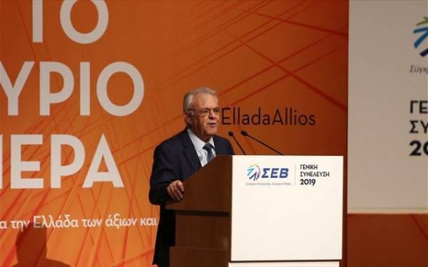Δραγασάκης: Στοχευμένες, αναπτυξιακές και δίκαιες φοροελαφρύνσεις