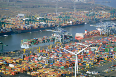 Το λιμάνι Αμβέρσας-Μπρυζ... ανανεώνεται με 335 εκατ. ευρώ