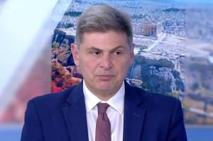 Φαραντούρης: Να παραιτήσει η Ευρωπαία εισαγγελέας κυβέρνηση που συσκοτίζει σκάνδαλα