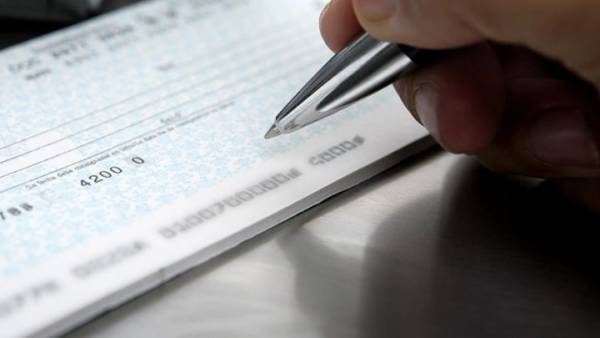 Εκπνέει η προθεσμία για τις δηλώσεις αναστολής επιταγών Μαρτίου