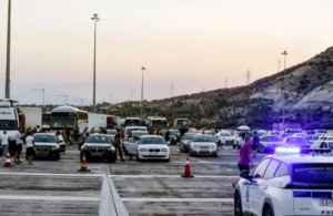Κλειστή για 3η μέρα η εθνική οδός Αθηνών- Θεσσαλονίκης