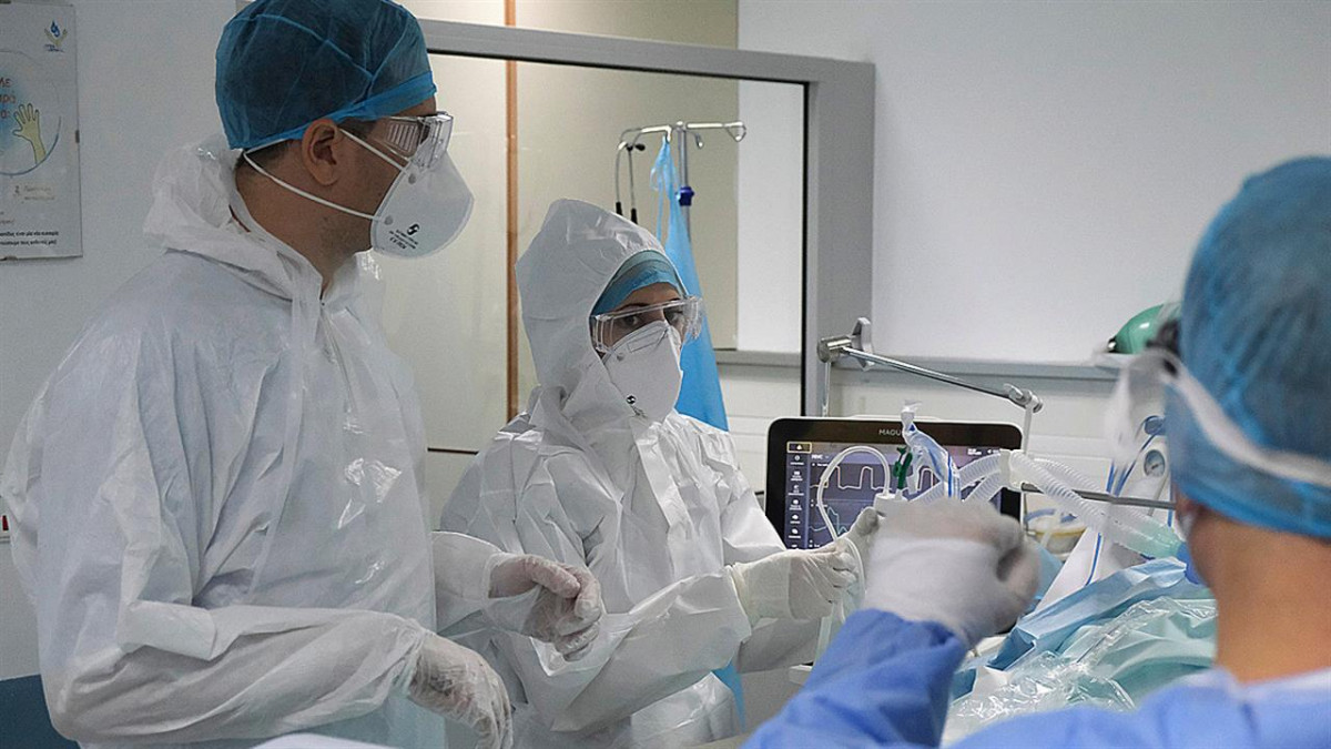 Κορονοϊός-Ελλάδα: 34 θάνατοι και 7.463 νέα κρούσματα- 244 διασωληνωμένοι