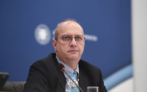 Οικονόμου: Δεν μας ικανοποιεί η πρόταση για πλαφόν 275 ευρώ