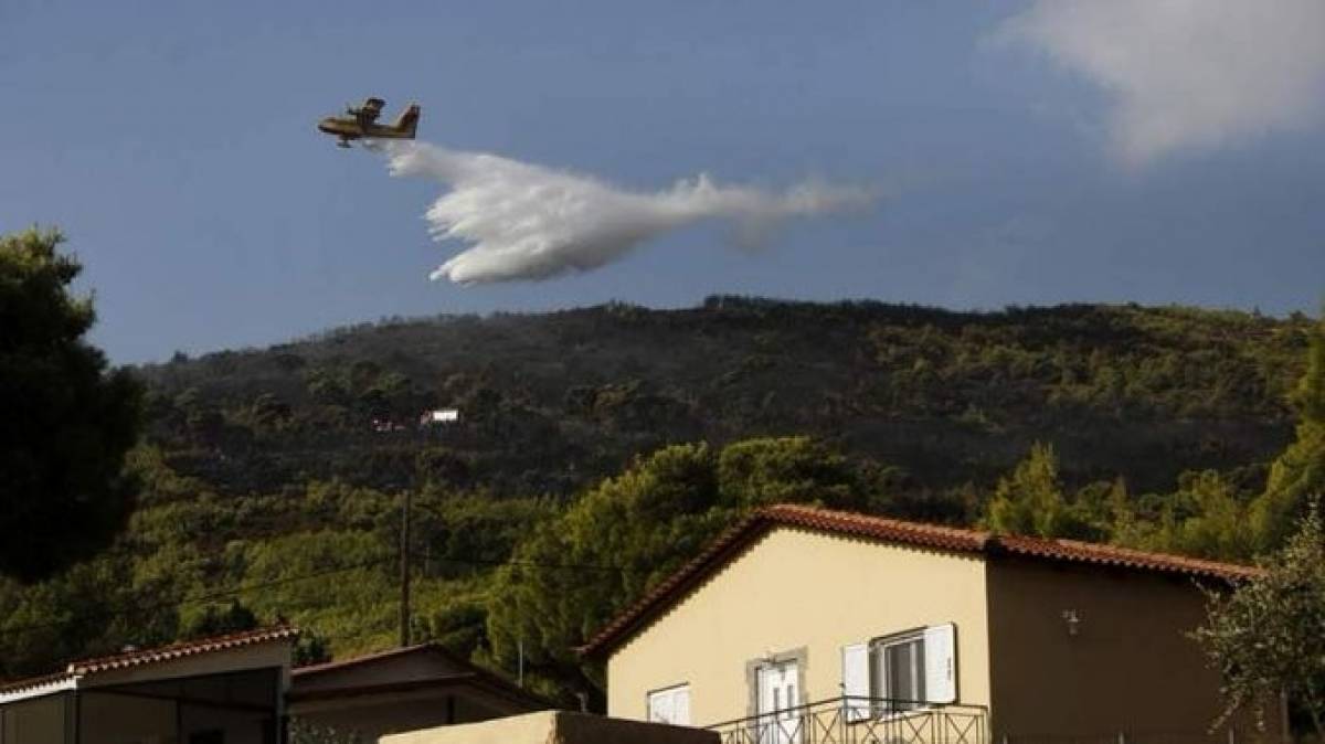 Δασική πυρκαγιά στο Πανόραμα Θεσσαλονίκης