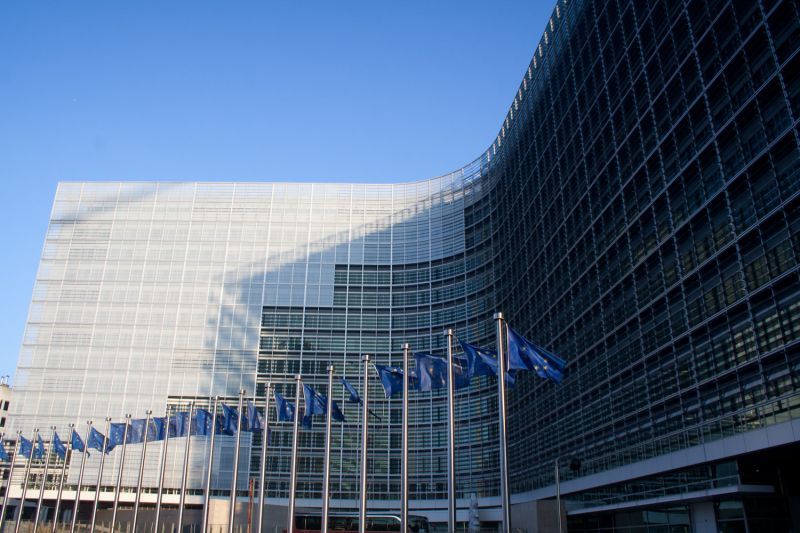 Κομισιόν: «Σύννεφα» στην εκταμίευση της δόσης αυτή την εβδομάδα