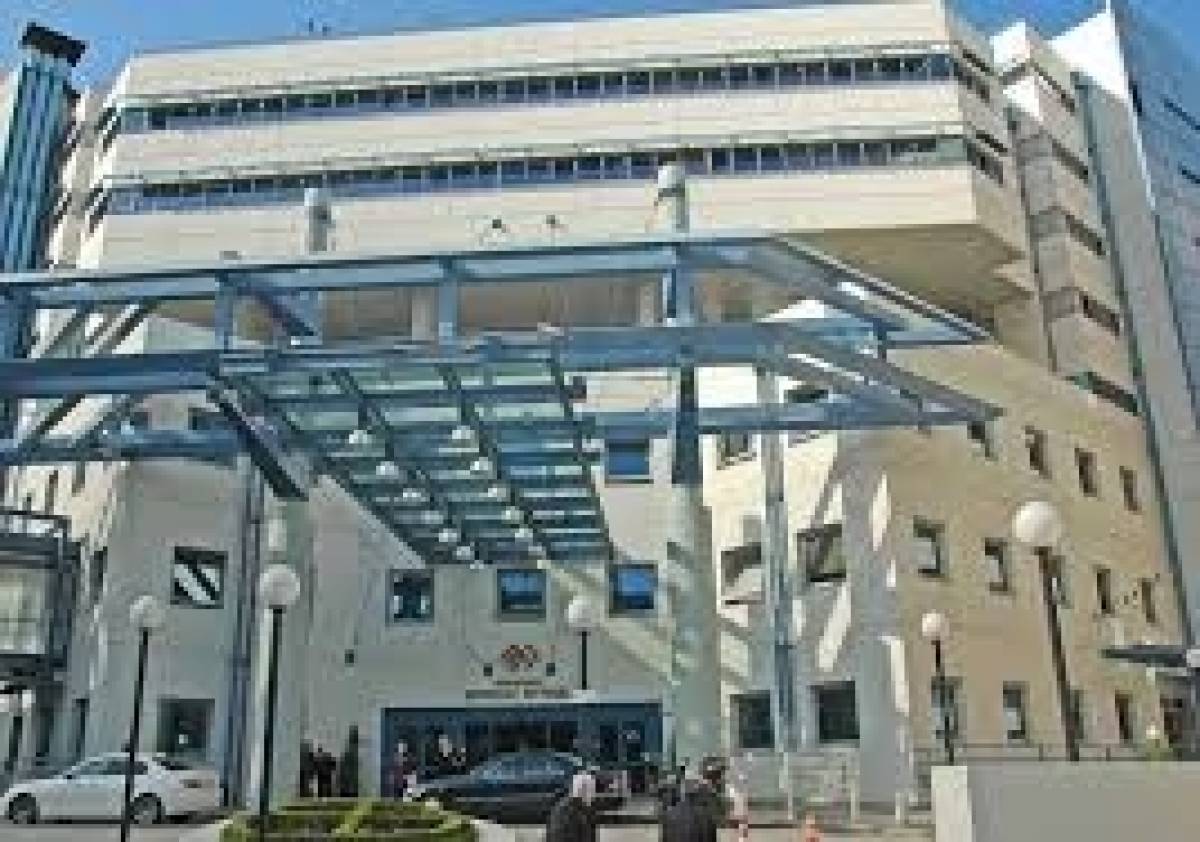 Την ερχόμενη Παρασκευή οι μη δεσμευτικές προσφορές για το Ντυνάν