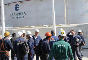 Εργαζόμενοι ΕΛΠΕ: Επιστροφή του 35,5% από το ΤΑΙΠΕΔ στο Δημόσιο